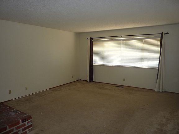 5th image of 5411 Highview Ln