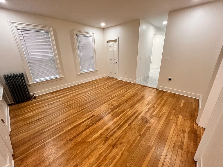 642 Elm St #1 — Photo 9