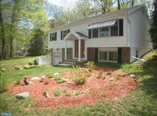 416 Fairfax Dr, Exton, PA 19341
