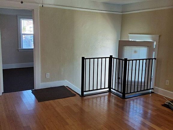 2nd image of 324 Orange Ave