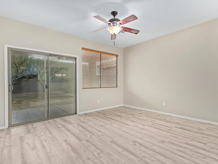 3727 W Memorial Dr — Photo 10