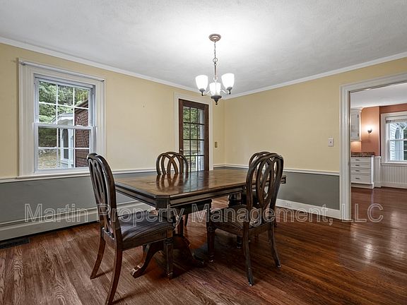 2nd image of 19 Downing Rd
