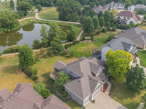 2nd image of 9509 NW Newgate Dr