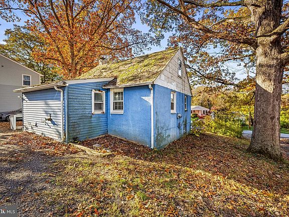 3rd image of 5615 Bartholow Rd