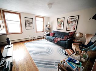 24 8th St #3, Cambridge, MA 02141