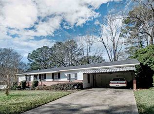 3011 Woodview Dr, Jackson, MS 39212