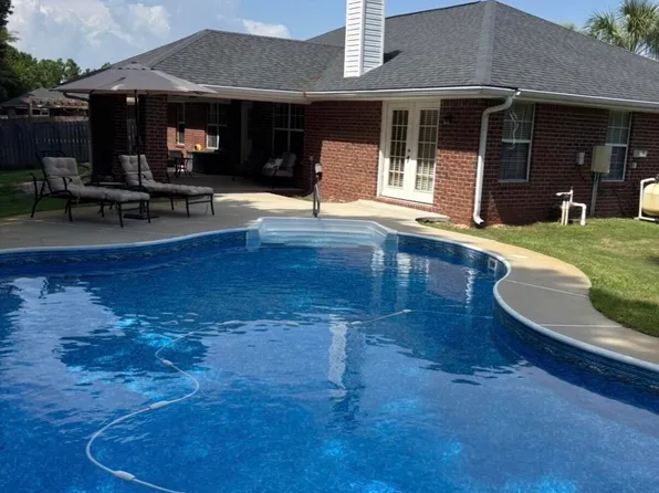 2367 Heritage Cir, Navarre, FL 32566