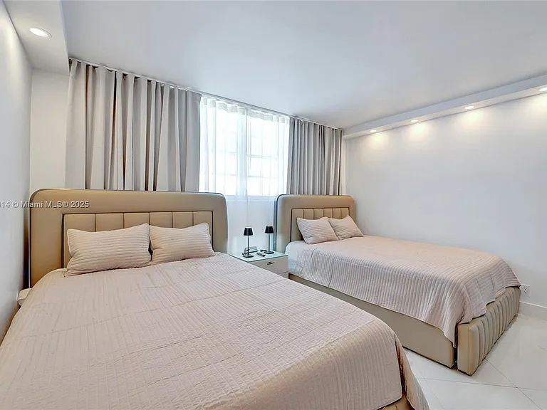 4001 S Ocean Dr #16P — Photo 37