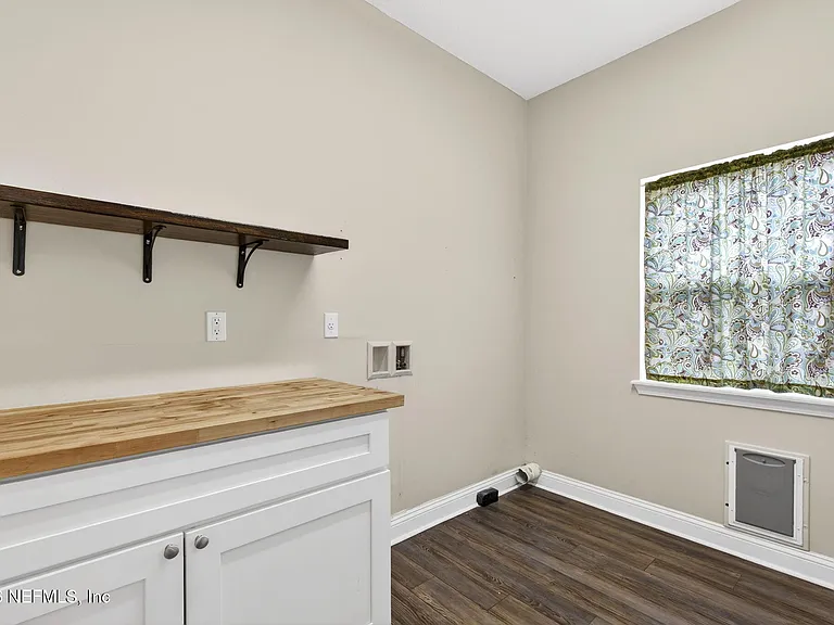85667 Berryessa Way — Photo 17