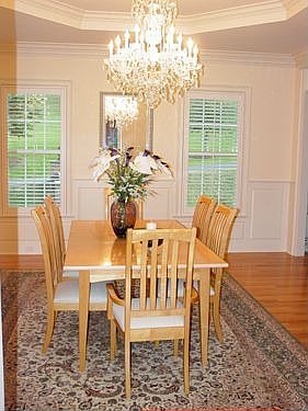 Dinning Room SideView