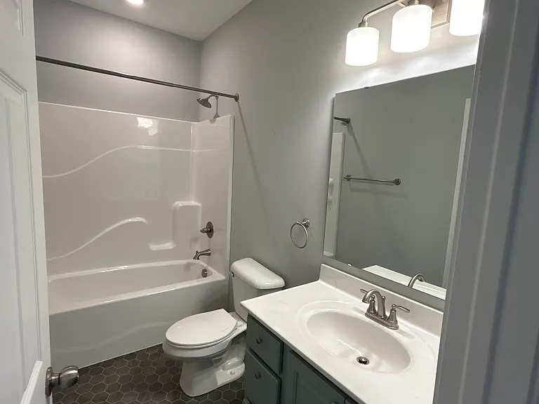866 SE Santee Dr — Photo 33