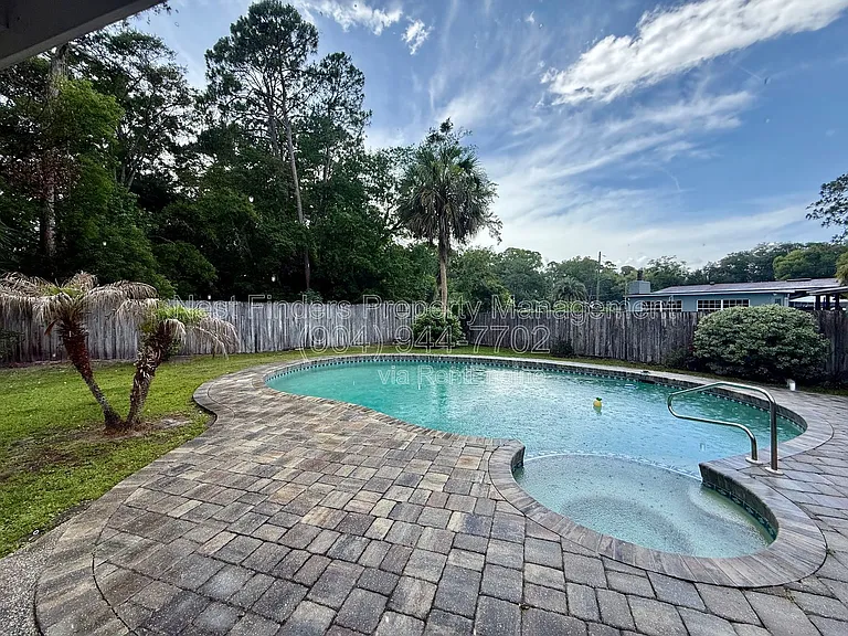 7007 Holiday Hill Ct — Photo 25