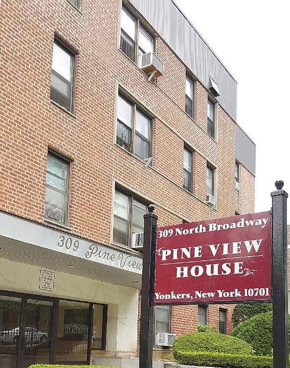 1st image of 309 N Broadway APT 3B