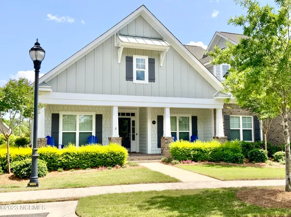 8488 Oak Abbey Trail NE, Leland, NC 28451