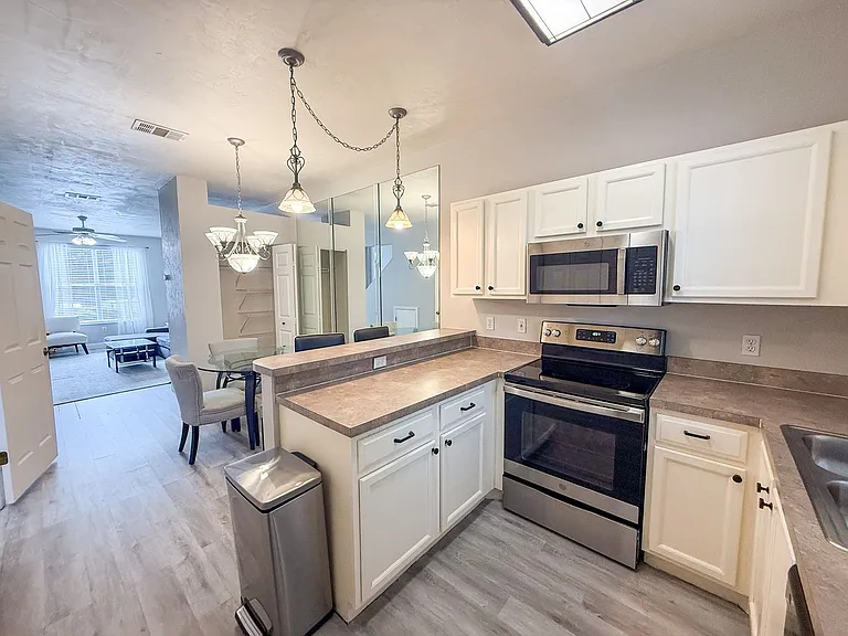 3584 SW 30th Way #132 — Photo 8