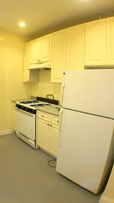 Rented by DSA Realty | media 48