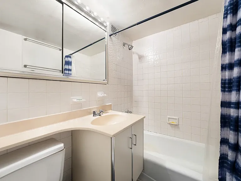 244 W 102nd St #4A — Photo 11