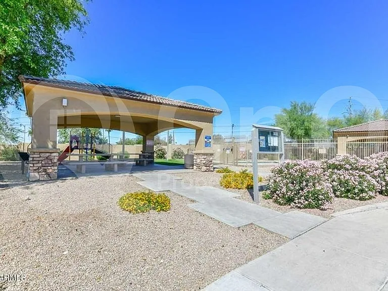 12204 W Ocotillo Ln — Photo 22