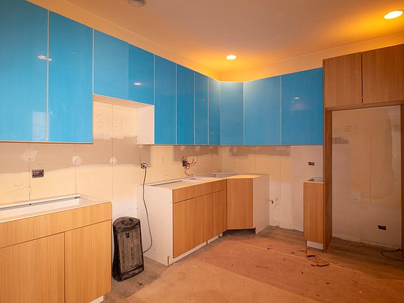 5th image of 3116 W Logan Blvd #C2