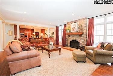 2nd image of 6600 Dorset Ln