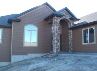5832 Canyonwoods Dr, Billings, MT 59106