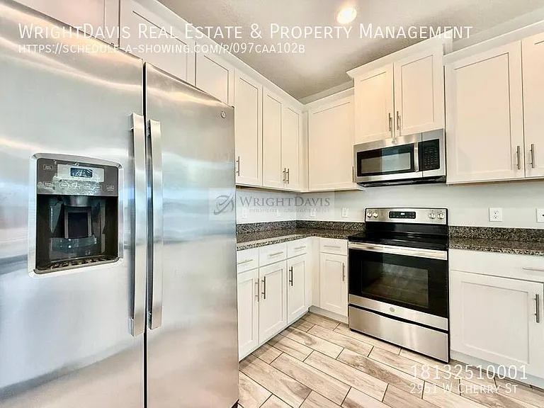 2951 W Cherry St — Photo 10