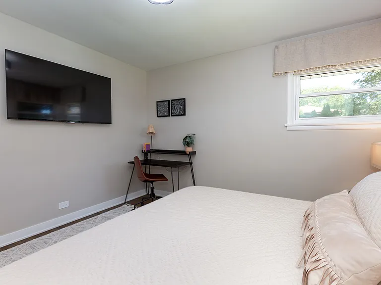 311 N Patton Ave — Photo 52