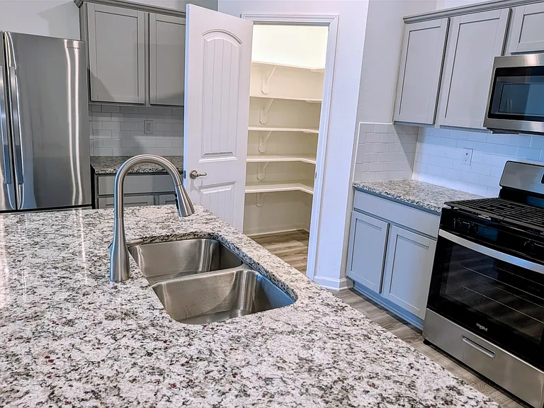 5548 Delta Horizon Dr — Photo 11