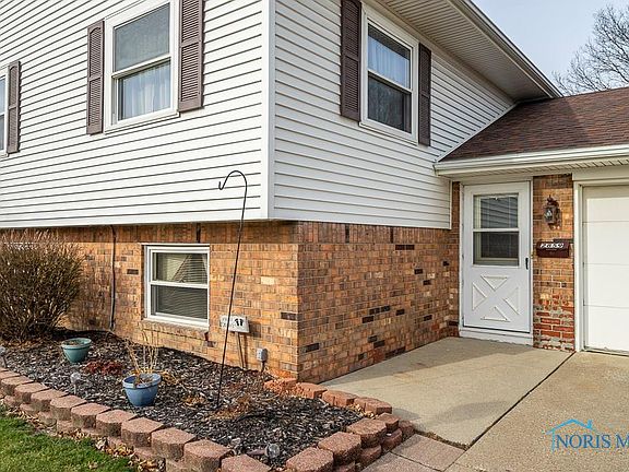 4th image of 2859 Iroquois Dr