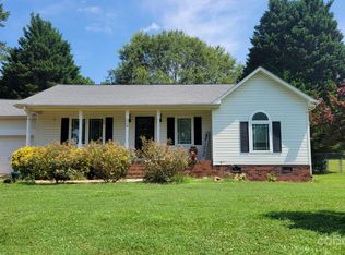 1190 Park Cir, Lincolnton, NC 28092