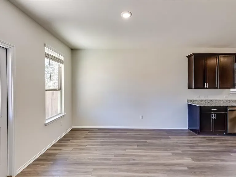 71 Pacific Loon St — Photo 8