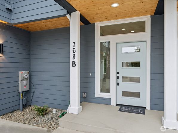 768 Point Brown Avenue SE #B, Ocean Shores, WA 98569