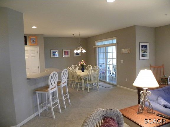 5th image of 112C Willow Oak Ave #112C