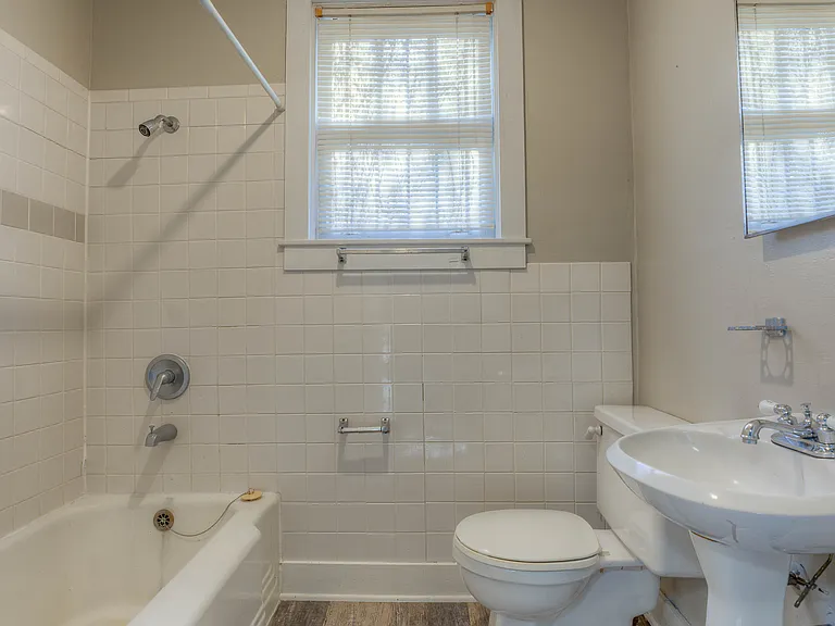 1195 Dorothy Pl #B — Photo 13