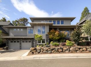 721 SW 68th Ter, Portland, OR 97225