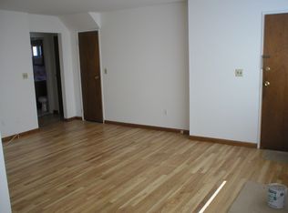 397 Kamena St, Fairview, NJ 07022