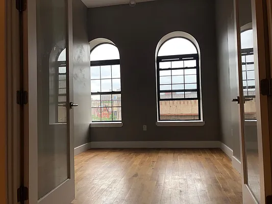 Rented by Arvik Group Real Estate | media 61