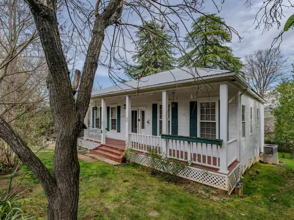 68 Woodworth St, Sutter Creek, CA 95685