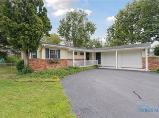 511 Colony Ct, Perrysburg, OH 43551