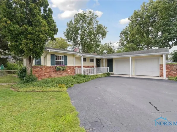 511 Colony Ct, Perrysburg, OH 43551