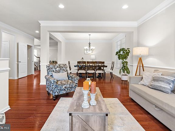 5th image of 15321 Admiral Baker Cir