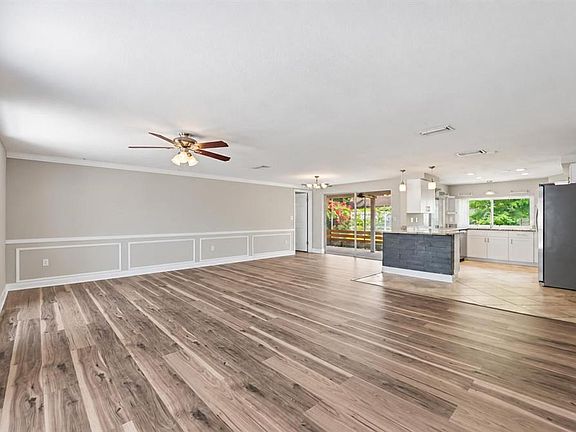 4th image of 4018 CASHMERE DRIVE