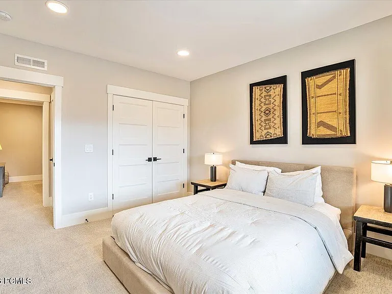 11541 N Upside Dr — Photo 44