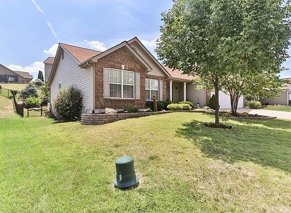 3rd image of 4206 Broken Rock Dr