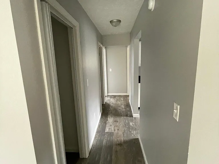 928 Crique Side Dr #1 — Photo 8