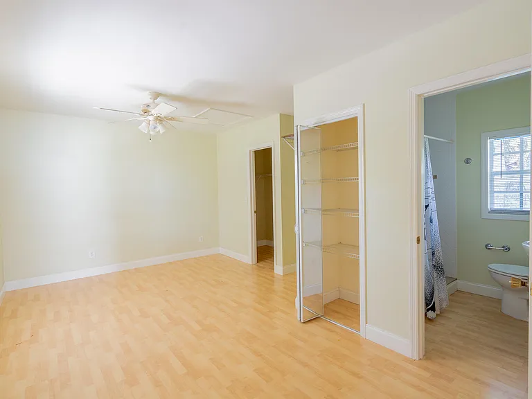 716 High St — Photo 3