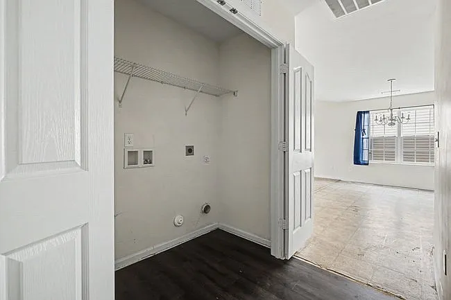 3879 Foliage Dr — Photo 6