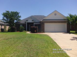 515 Manchester Ln, Byron, GA 31008