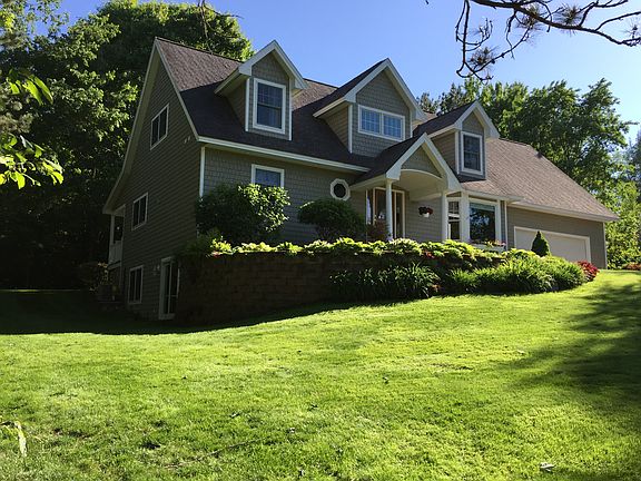 2nd image of 8916 Lamplighter Ln