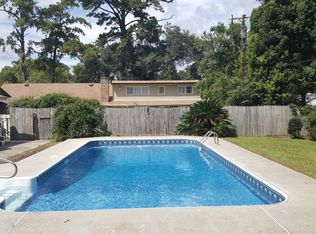 9300 Melody Dr, Savannah, GA 31406